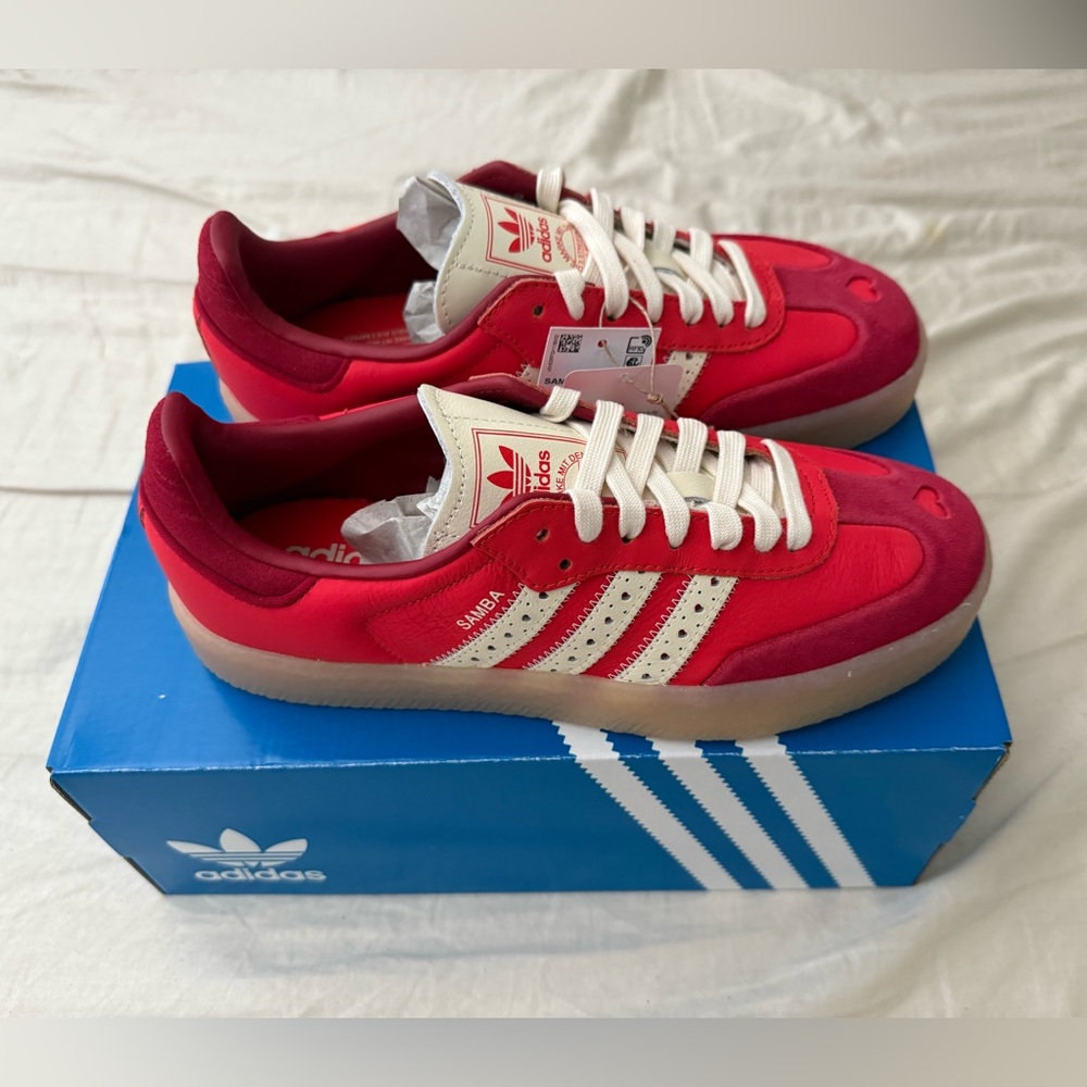 Adidas Sambae Shoes Valentines Day 2025 - BRAND NEW - Size 8
